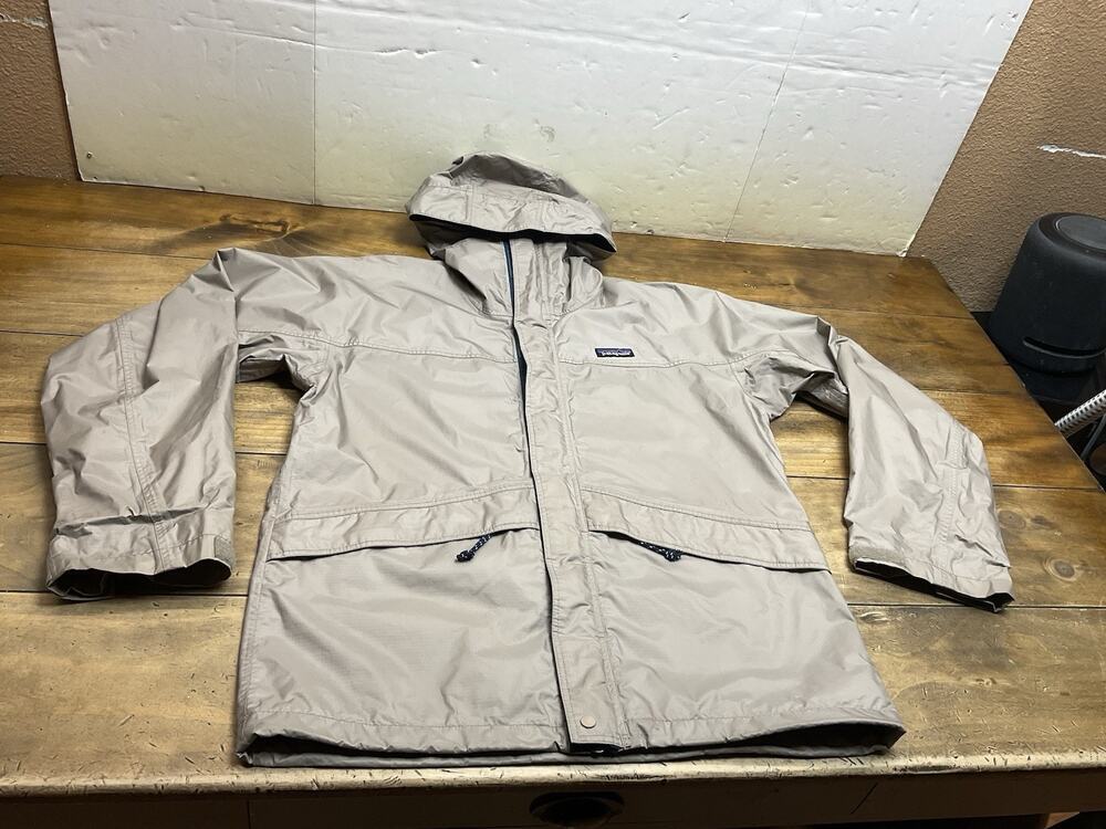 Vintage Patagonia Unisex Storm Beige Windbreaker Rain Shell Jacket Size Small